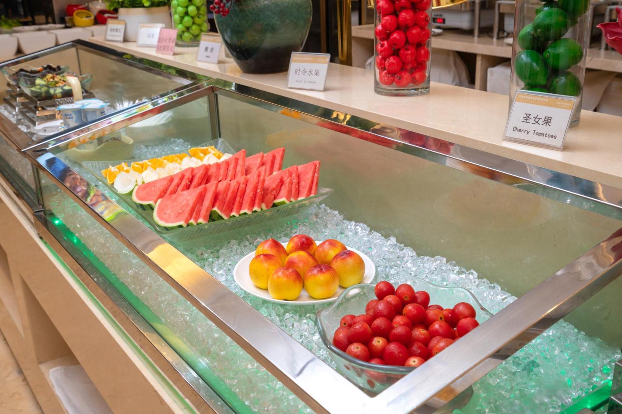 Vienna Hotel Shenzhen Fuyong Subway Station Екстер'єр фото
